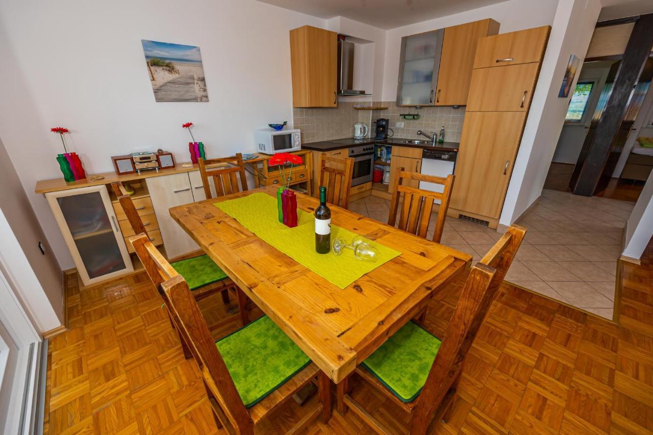 Apartment Svjetlana Dramalj Zewnętrze zdjęcie