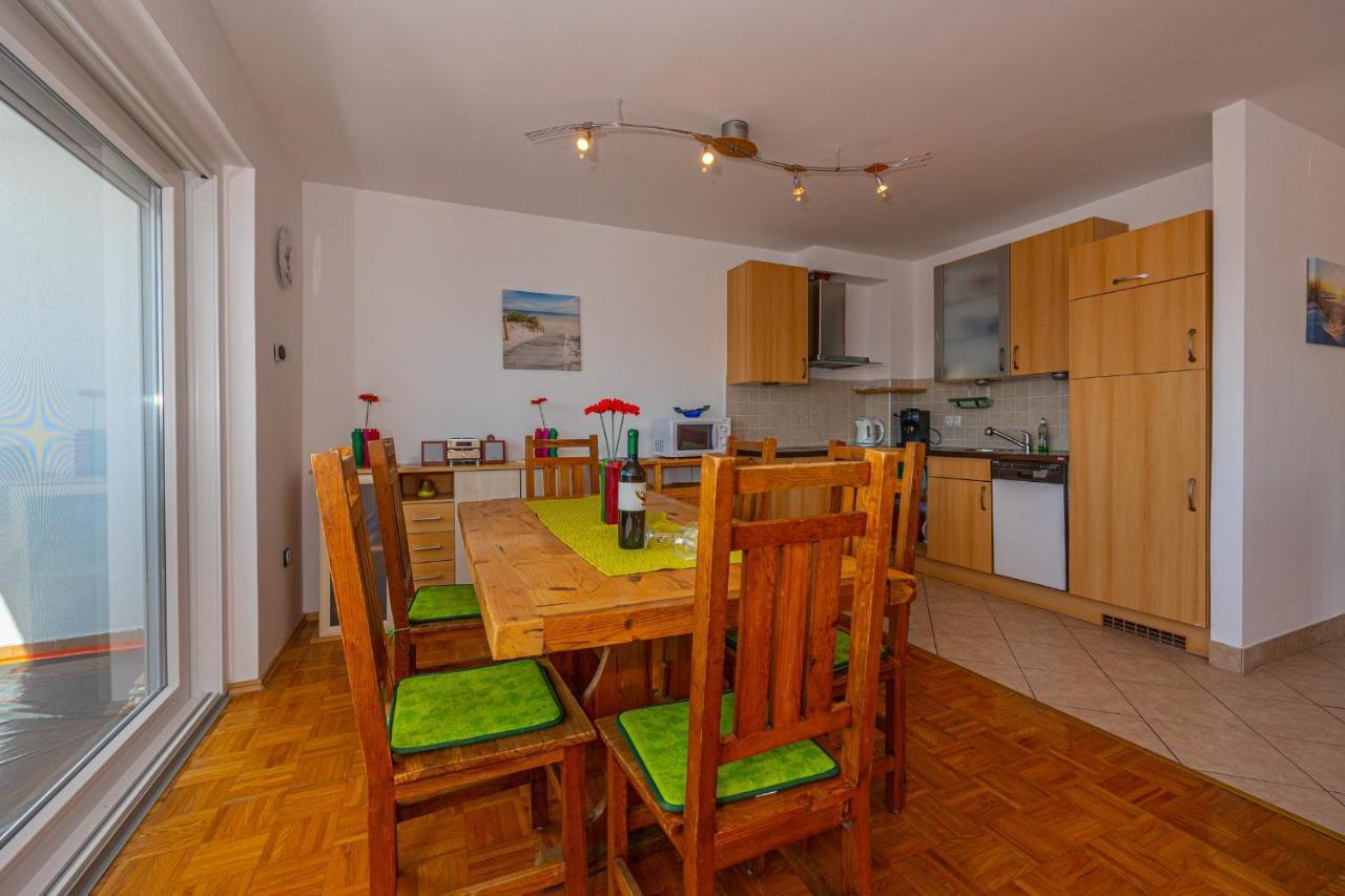 Apartment Svjetlana Dramalj Zewnętrze zdjęcie